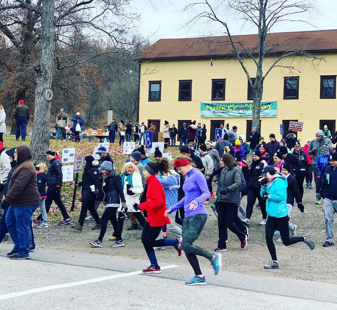 group of racers outside at starting line